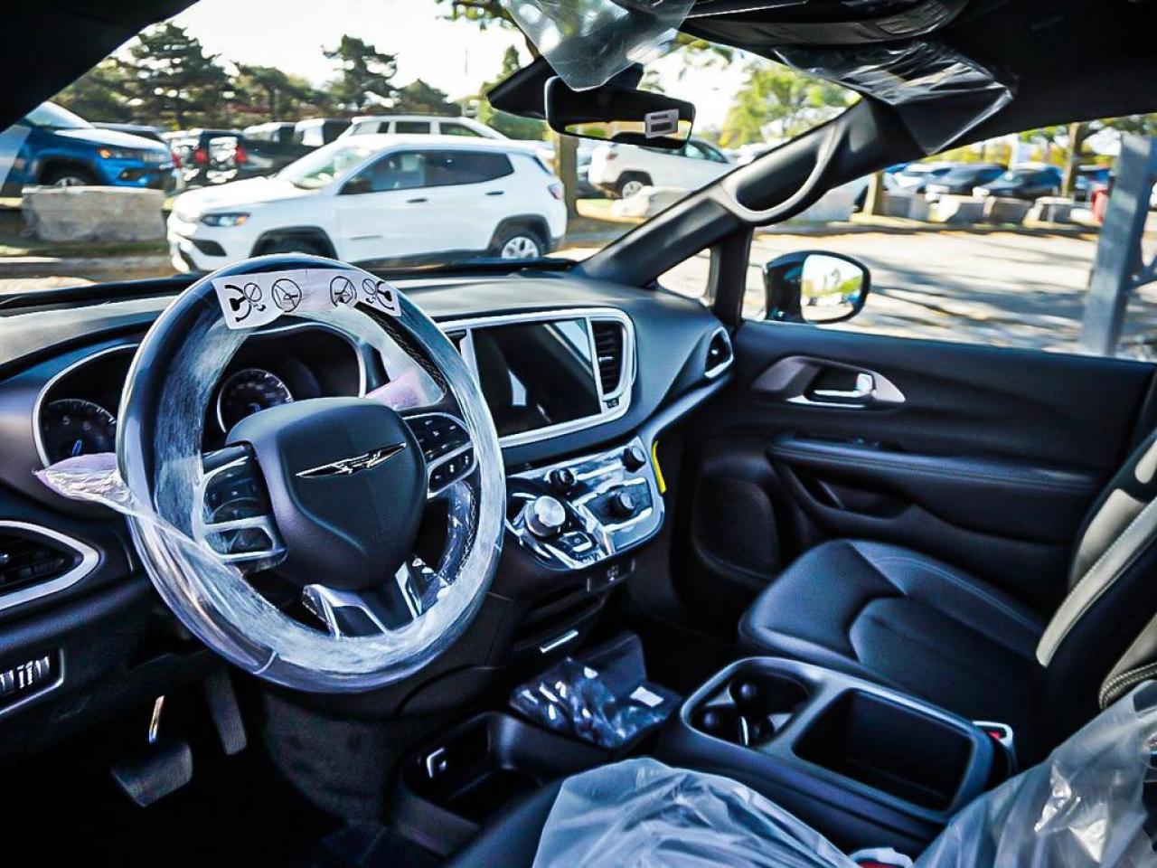 2026 Chrysler Grand Caravan  Photo