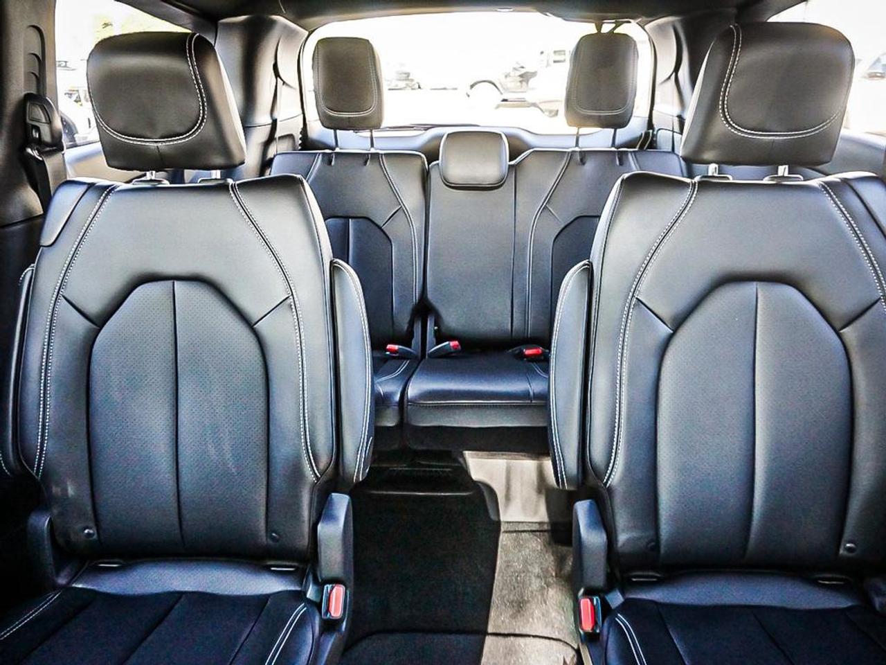 2026 Chrysler Grand Caravan  Photo