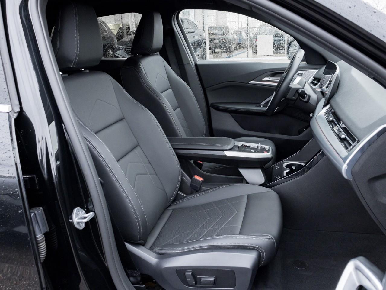 2025 BMW X2 xDrive28i 4dr All-Wheel Drive Sports Activity Coupe Photo