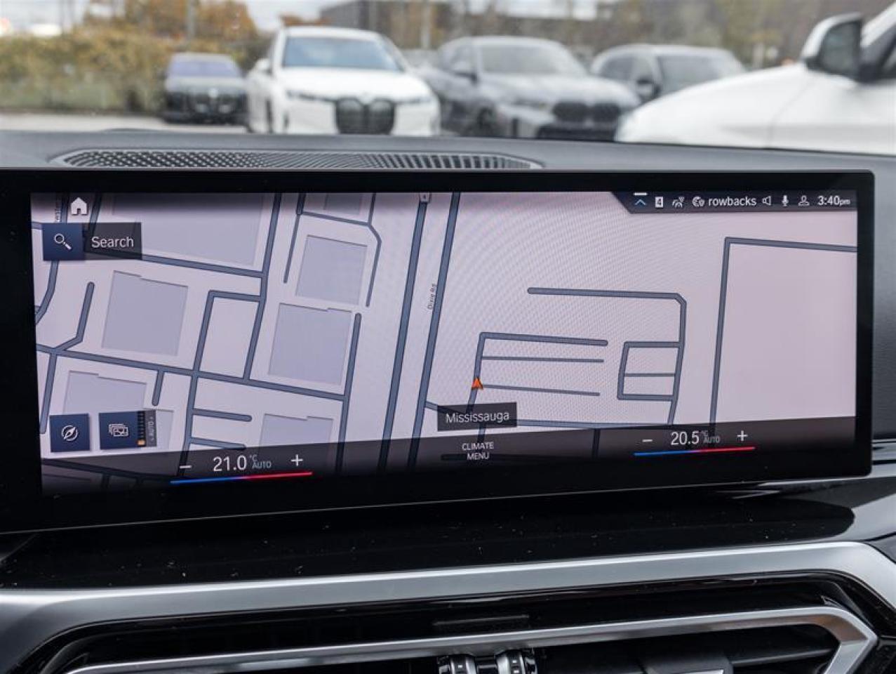 2023 BMW 330 i xDrive 4dr All-Wheel Drive Sedan Photo