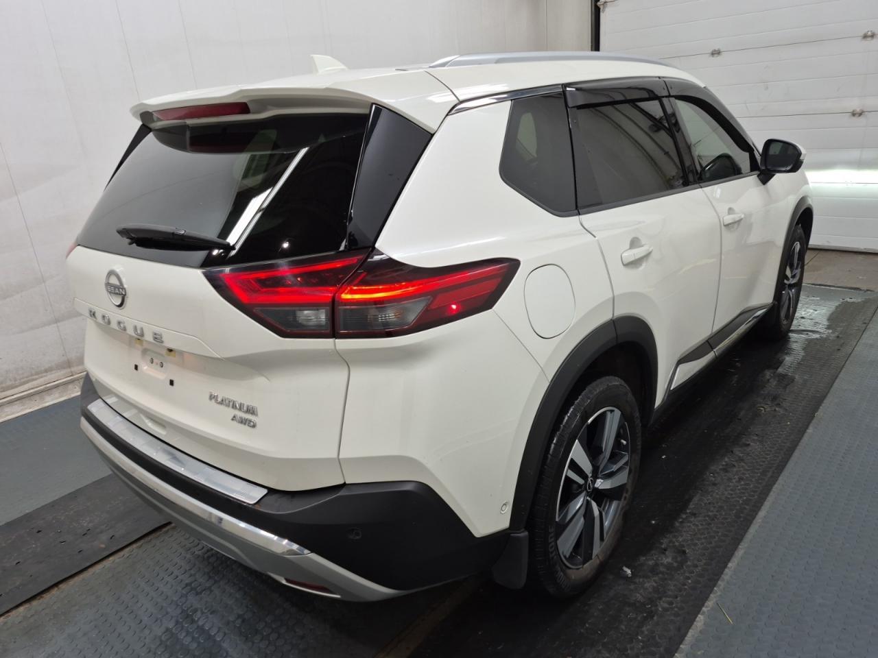 2023 Nissan Rogue No Accident l OneOwner l Platinum l NissanWarranty Photo