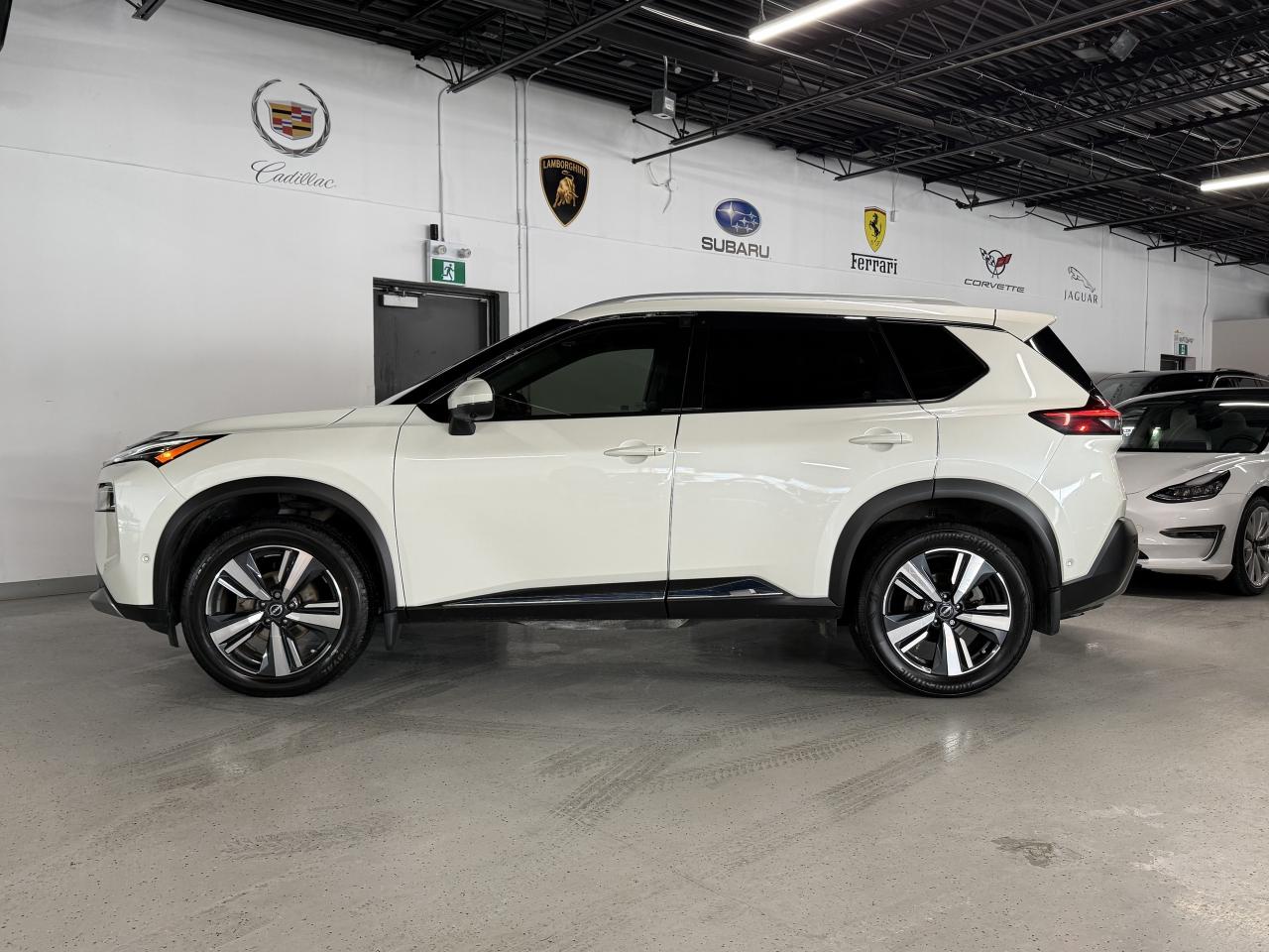 2023 Nissan Rogue No Accident l OneOwner l Platinum l NissanWarranty Photo3