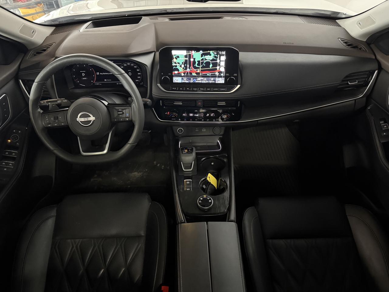 2023 Nissan Rogue No Accident l OneOwner l Platinum l NissanWarranty Photo