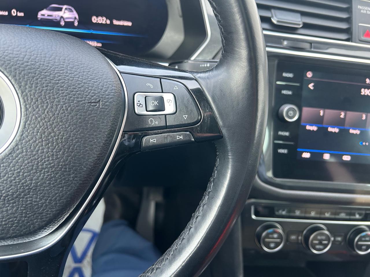 2018 Volkswagen Tiguan Highline 4dr All-wheel Drive 4MOTION Photo