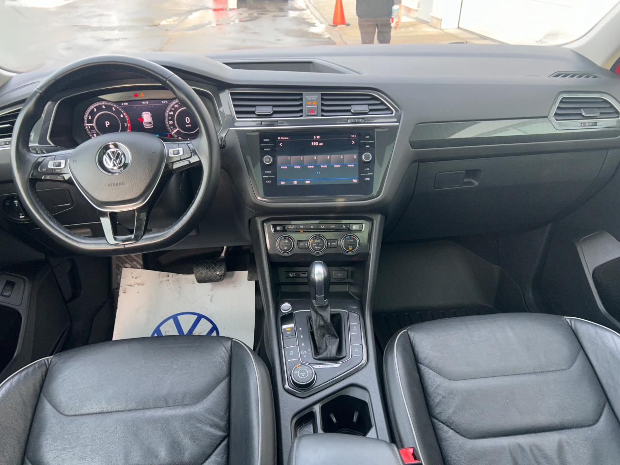 2018 Volkswagen Tiguan Highline 4dr All-wheel Drive 4MOTION Photo