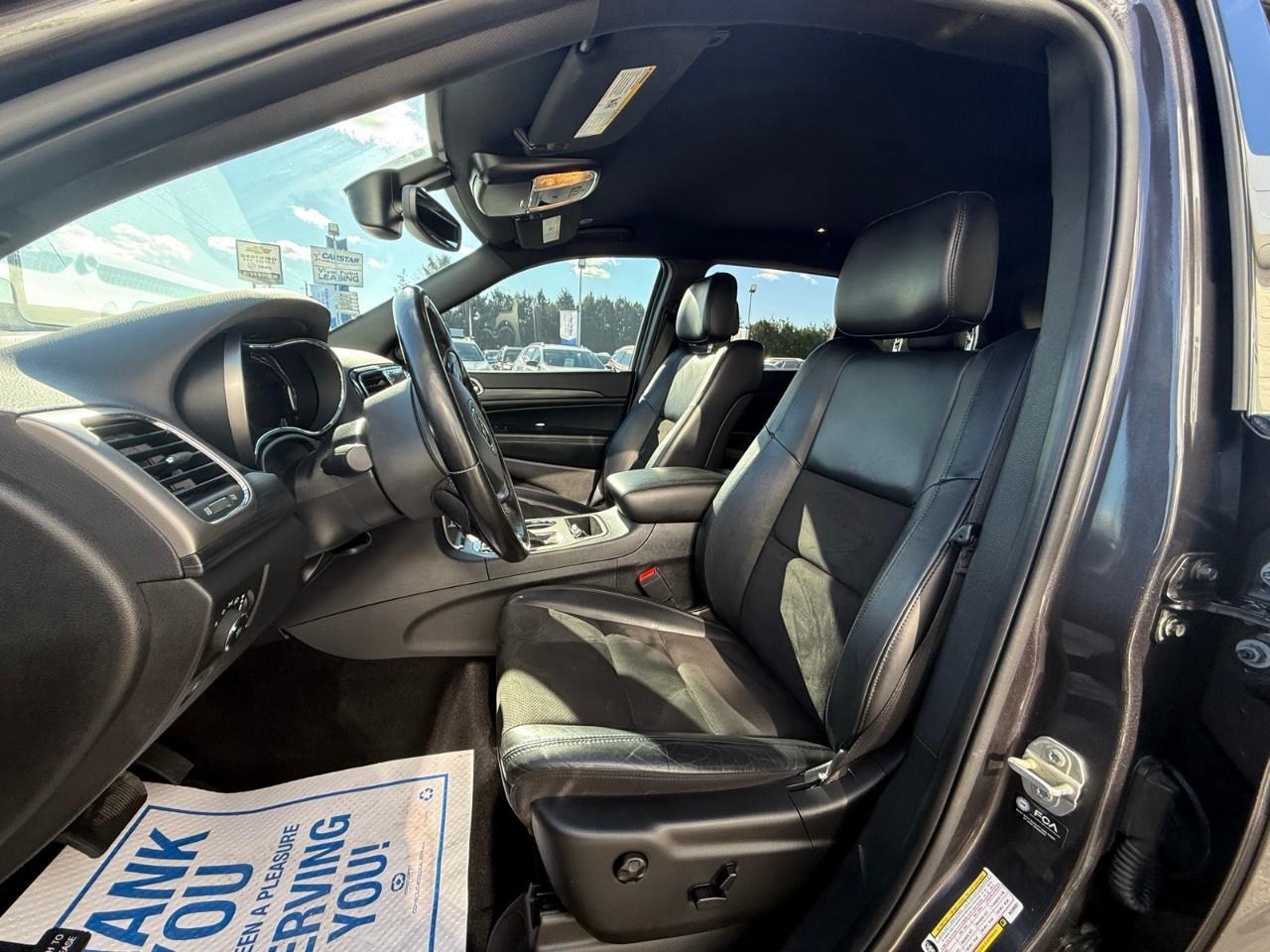 2021 Jeep Grand Cherokee Laredo 4dr 4x4 Photo