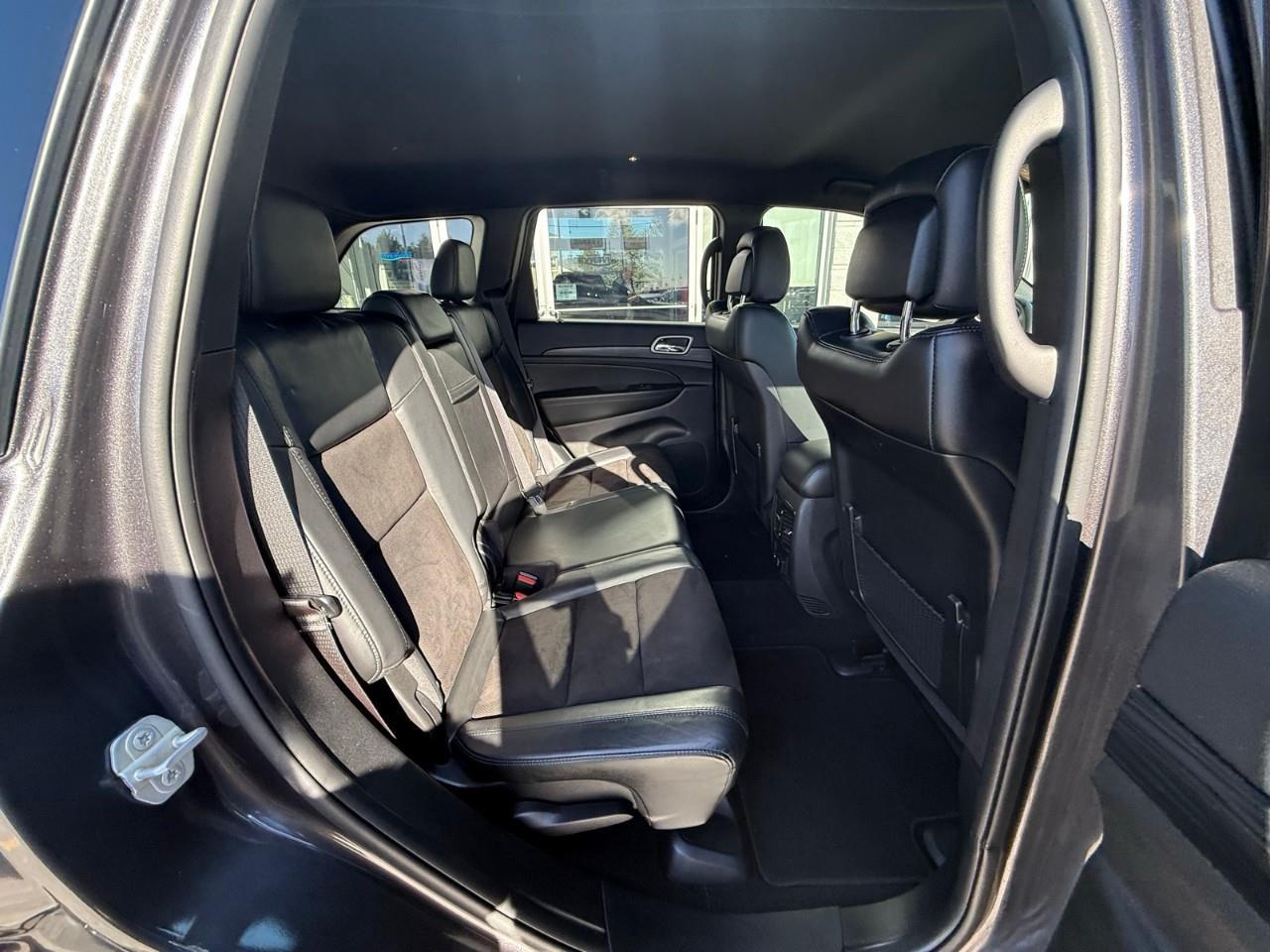 2021 Jeep Grand Cherokee Laredo 4dr 4x4 Photo