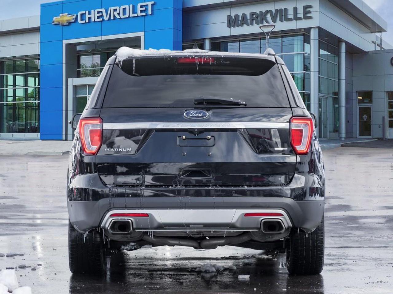 2017 Ford Explorer Platinum 4dr 4x4 Photo