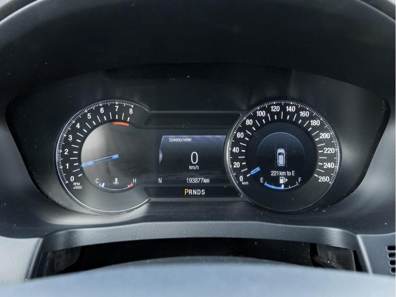 2017 Ford Explorer Platinum 4dr 4x4 Photo