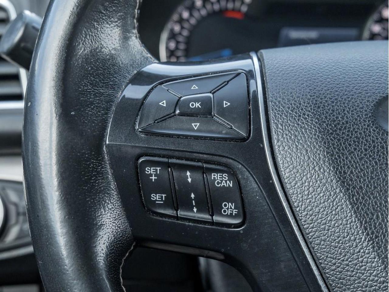 2017 Ford Explorer Platinum 4dr 4x4 Photo