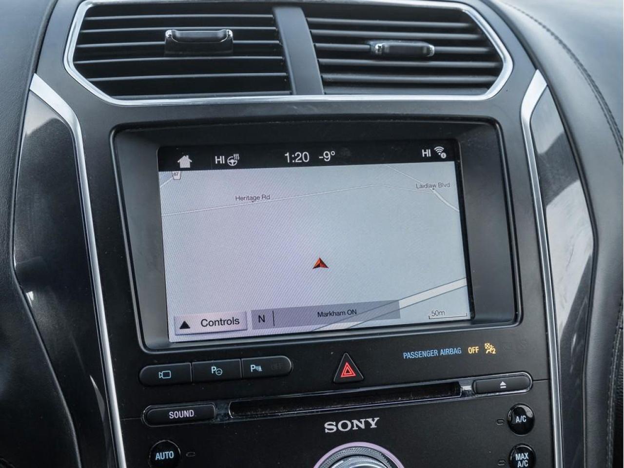 2017 Ford Explorer Platinum 4dr 4x4 Photo