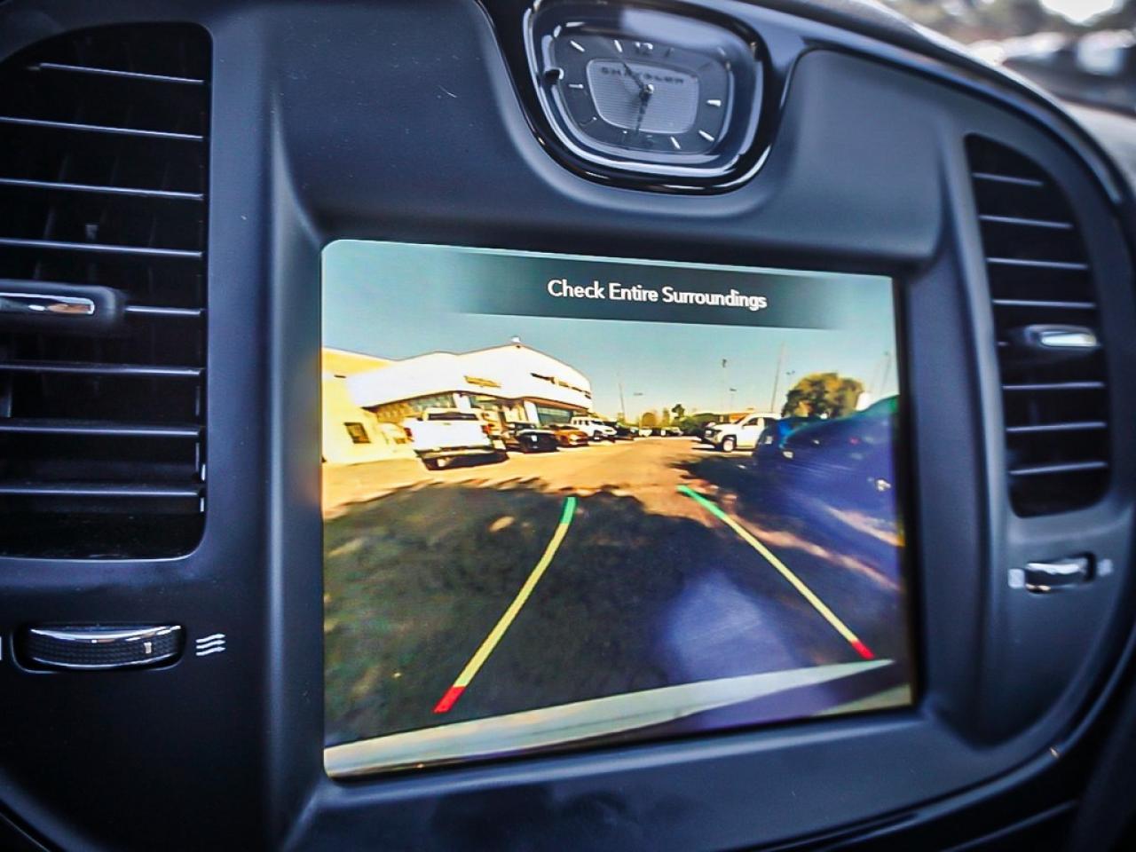 2023 Chrysler 300  Photo