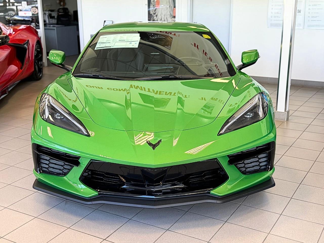 2026 Chevrolet Corvette Stingray w/1LT 2dr Coupe Photo2