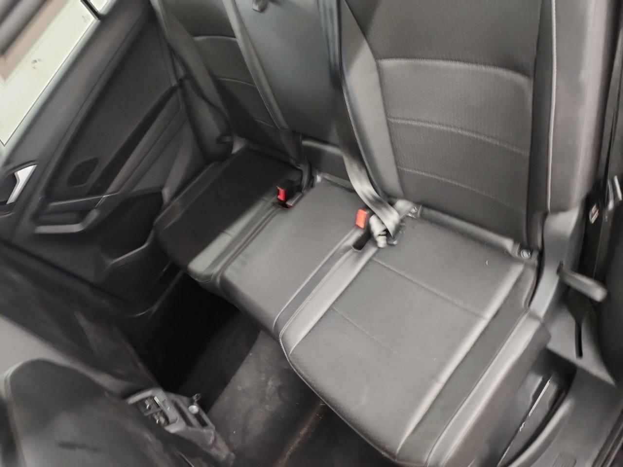 2020 Volkswagen Tiguan One Owner l Comfortline l 4MOTION l 2.0L l 4Cyl Photo