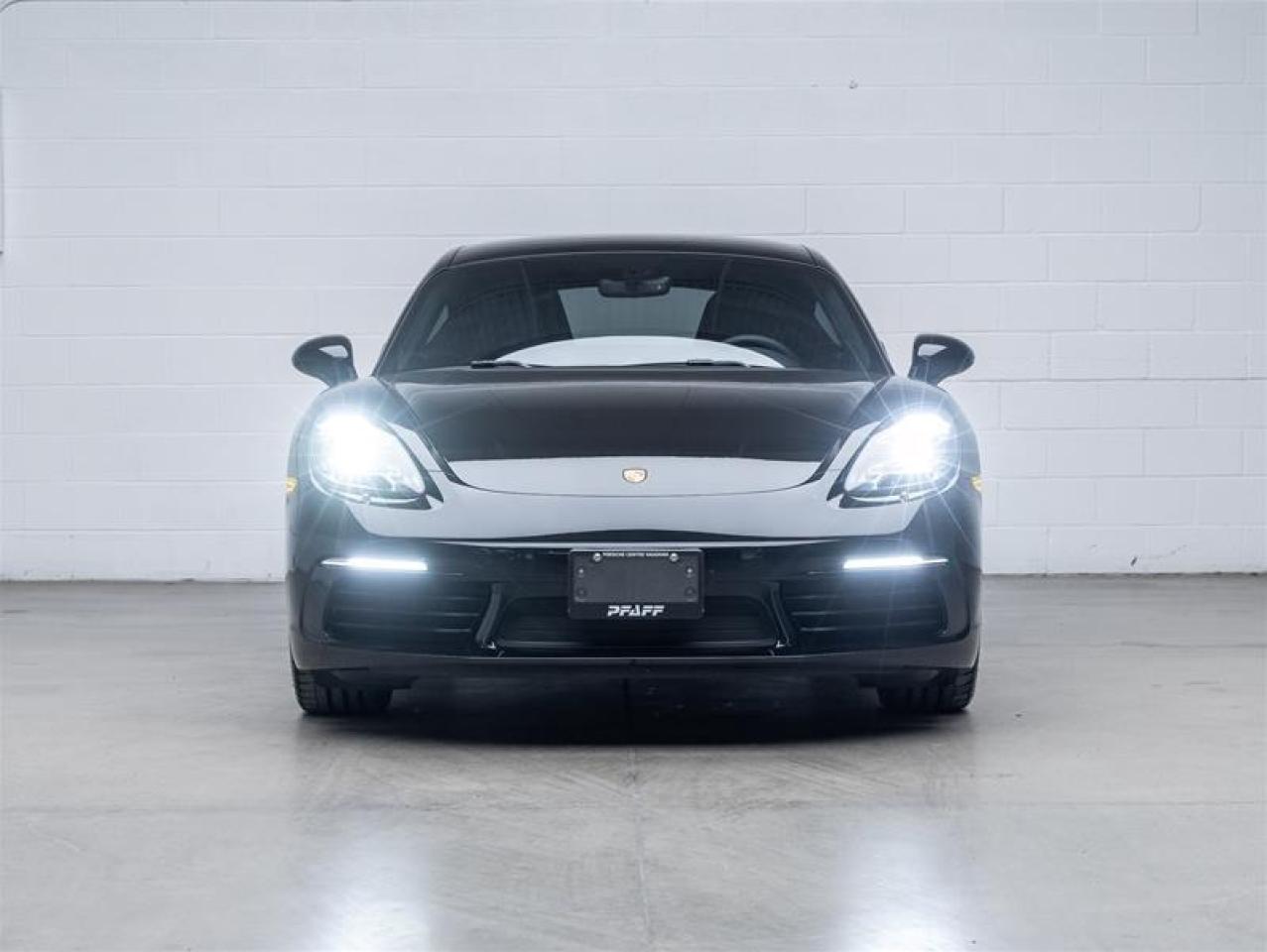 2024 Porsche 718 Cayman  Photo