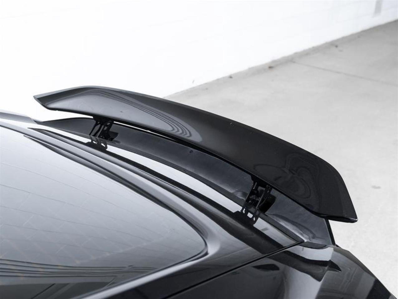 2024 Porsche 718 Cayman  Photo