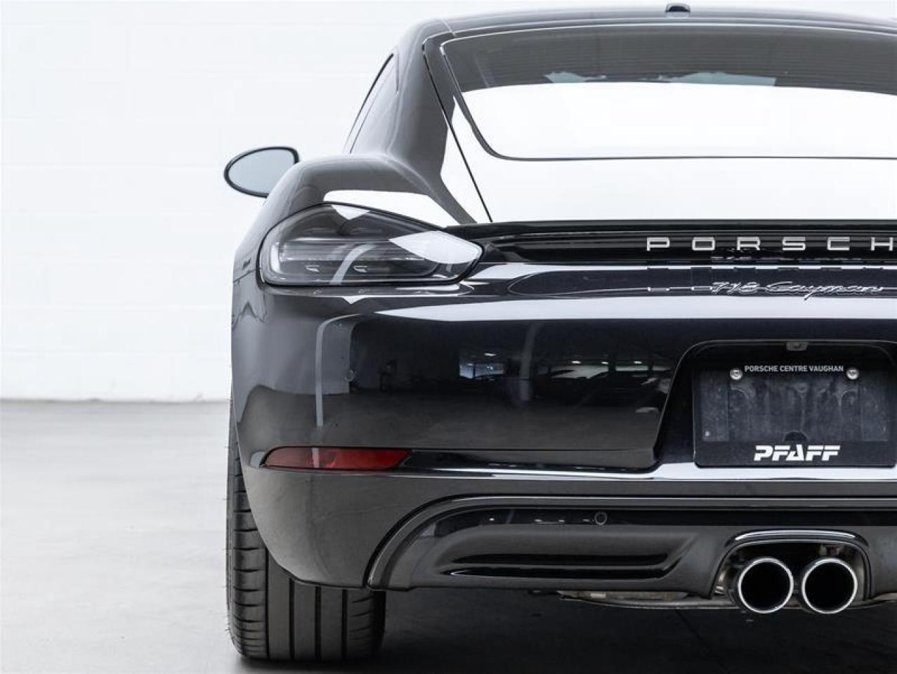 2024 Porsche 718 Cayman  Photo
