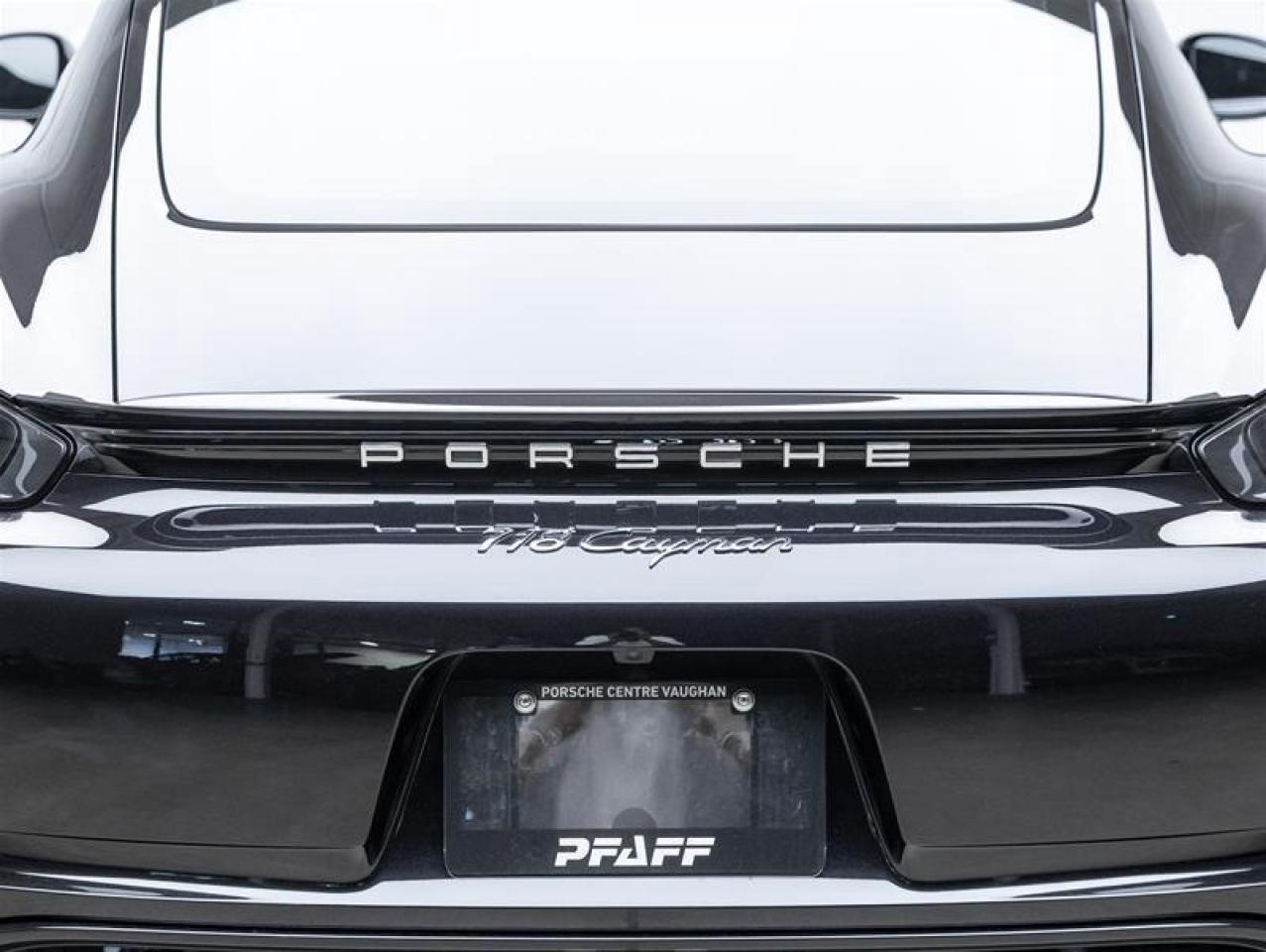 2024 Porsche 718 Cayman  Photo