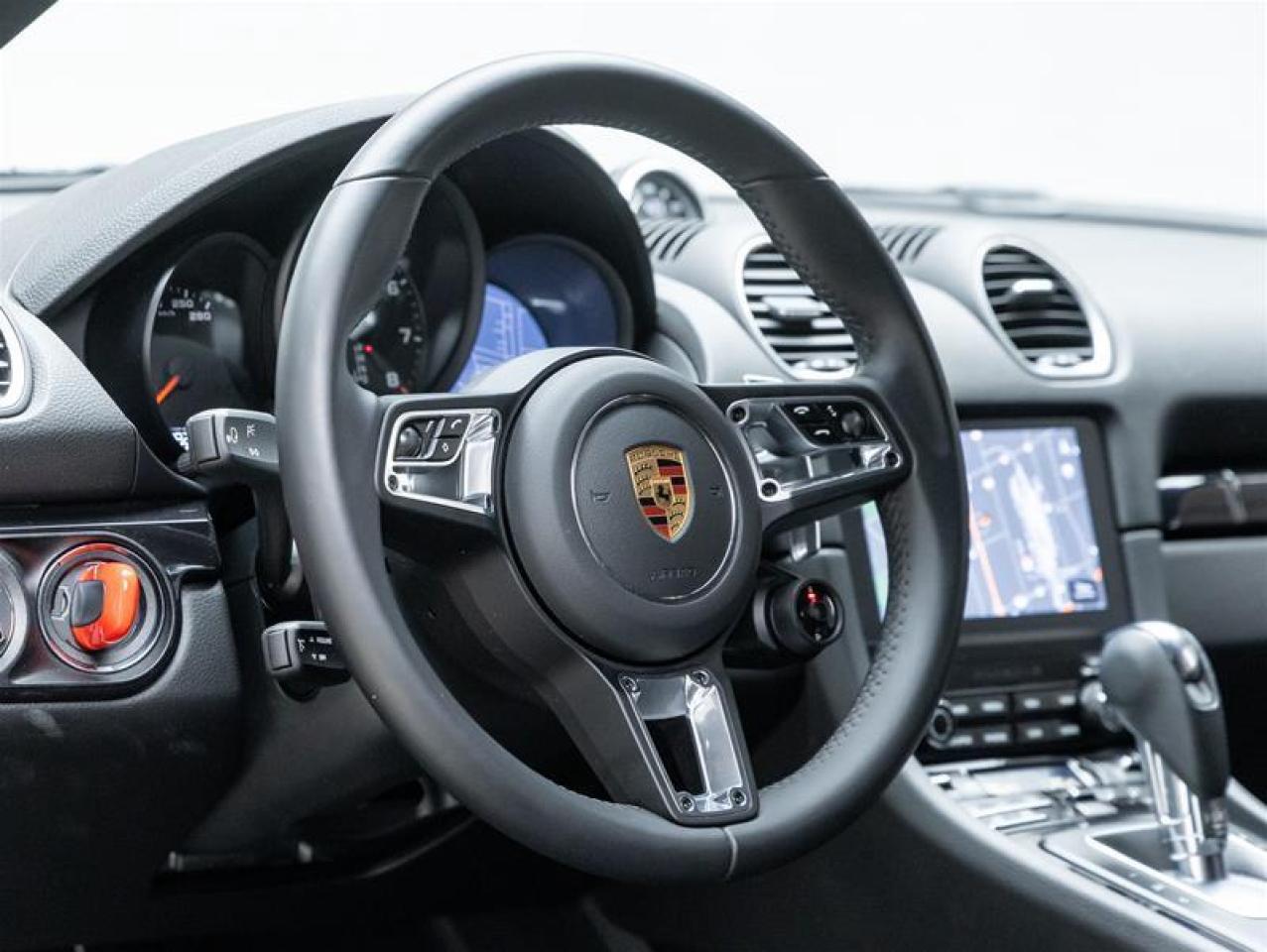 2024 Porsche 718 Cayman  Photo