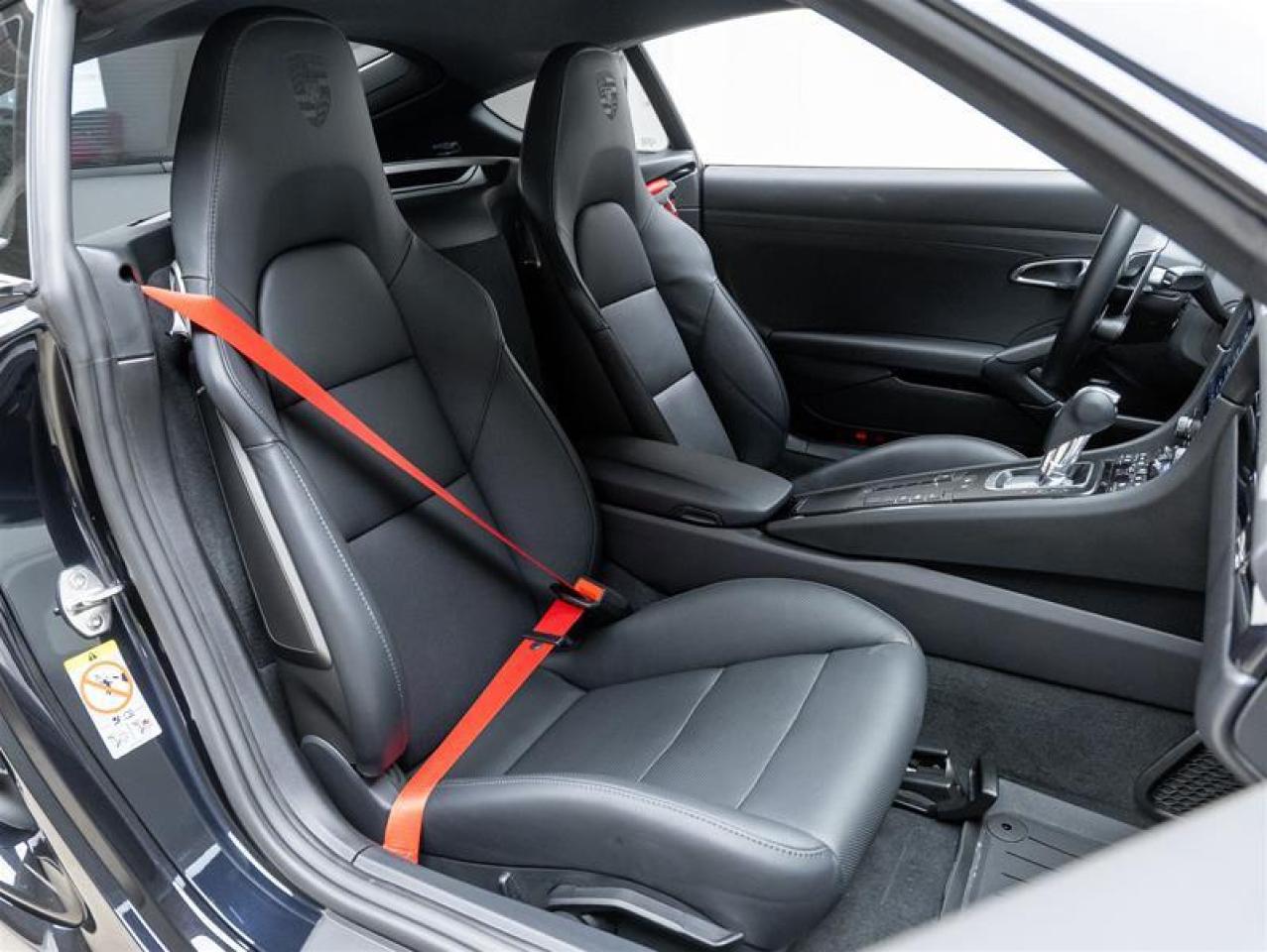 2024 Porsche 718 Cayman  Photo