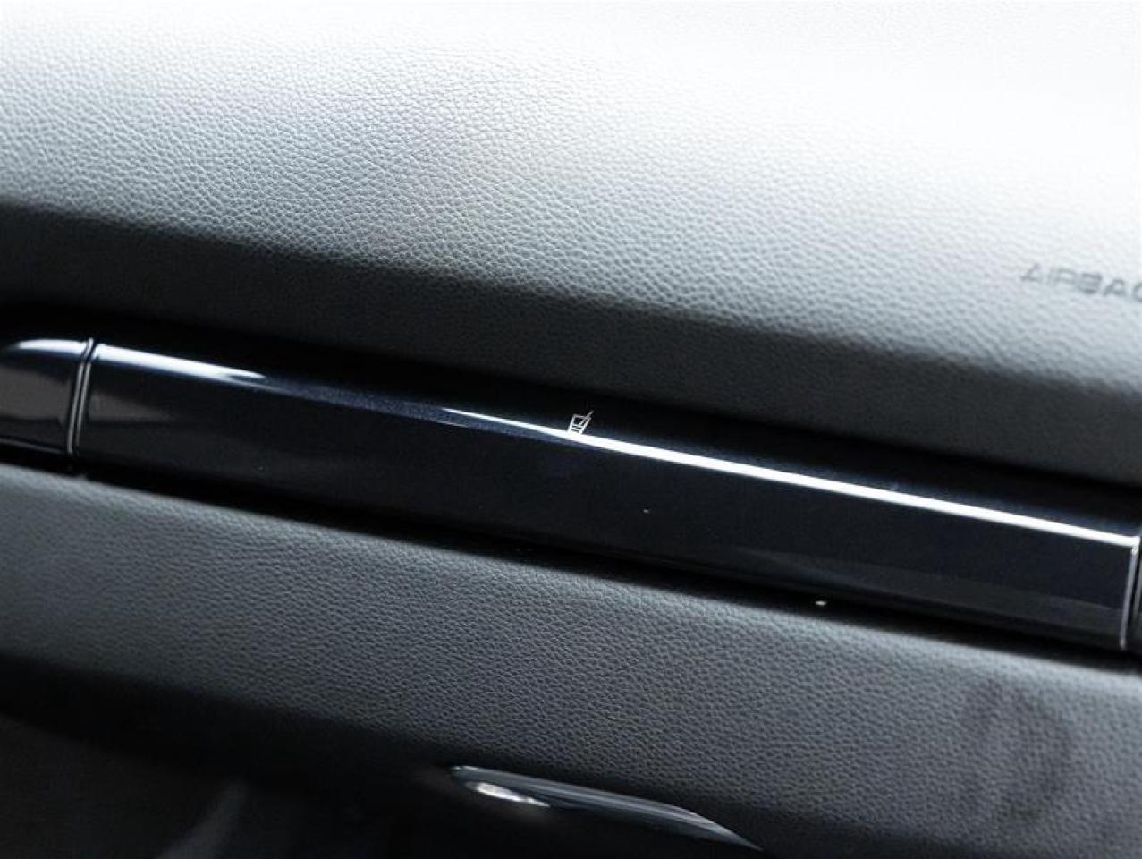 2024 Porsche 718 Cayman  Photo