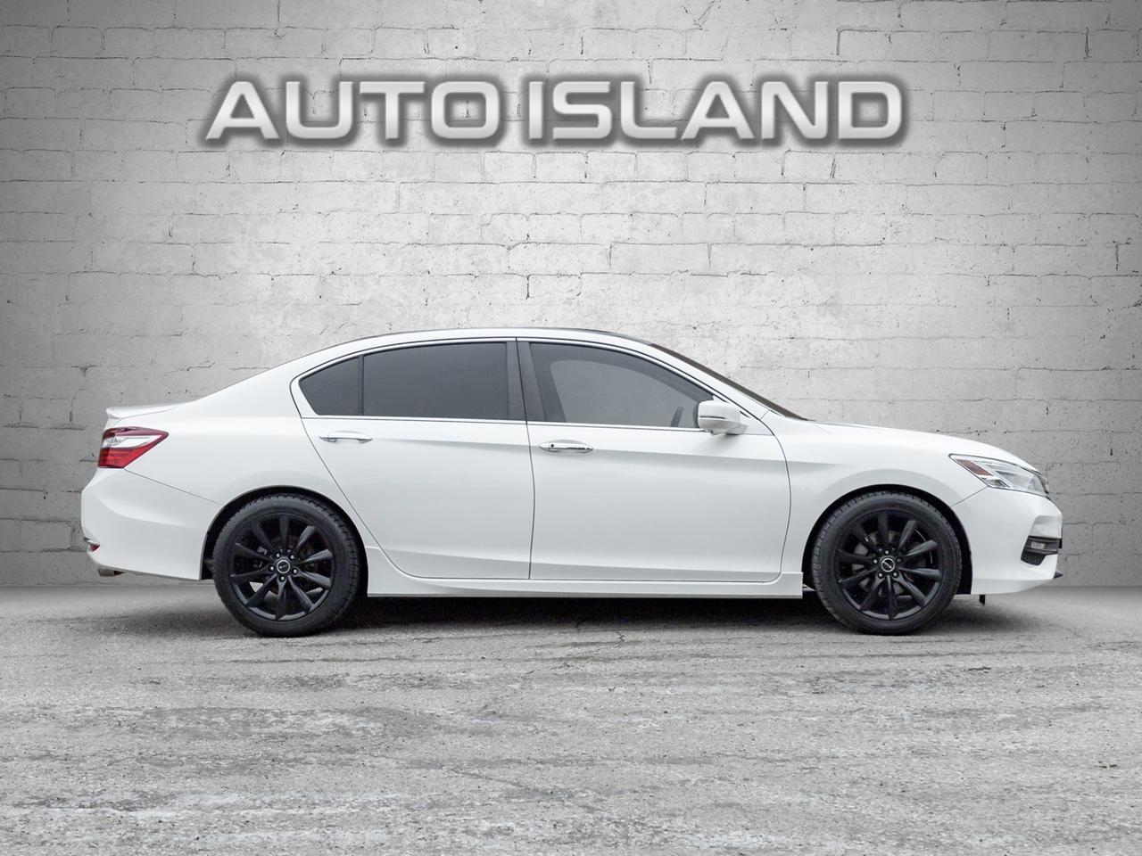 2016 Honda Accord Touring -Dealer Serviced-Nav-Rear Cam-Leather-Sunr Photo