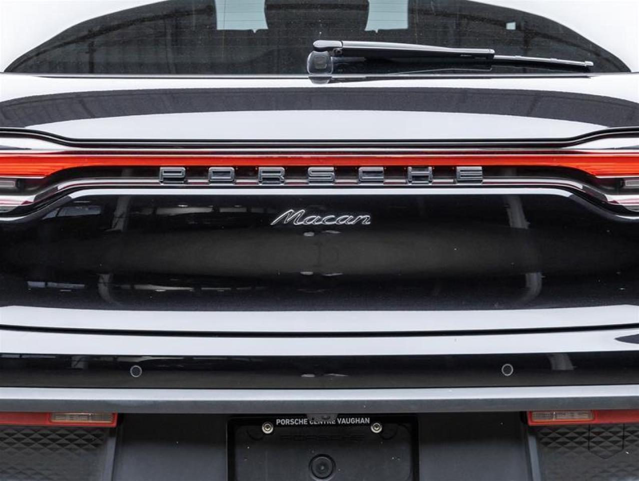 2023 Porsche Macan  Photo