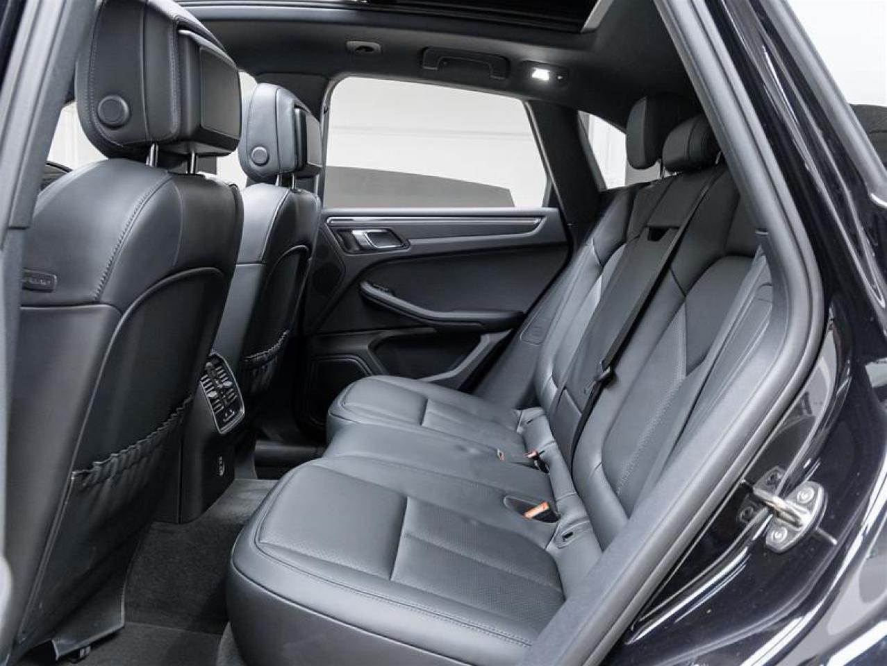 2023 Porsche Macan  Photo