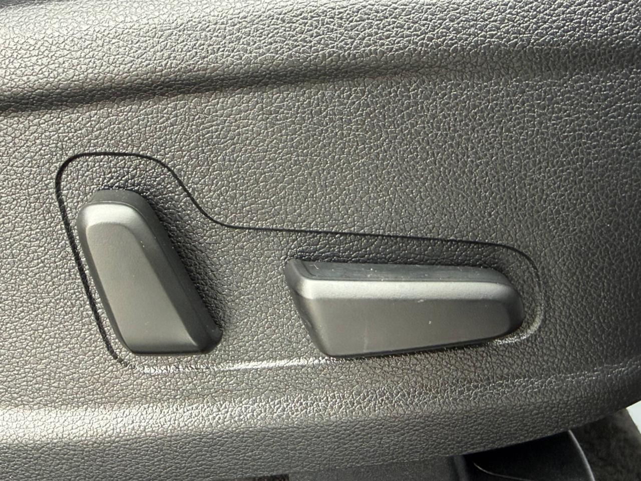 2022 Hyundai Santa Fe PREFERRED   AWD   TREND   HYBRID   NO ACCIDENT Photo