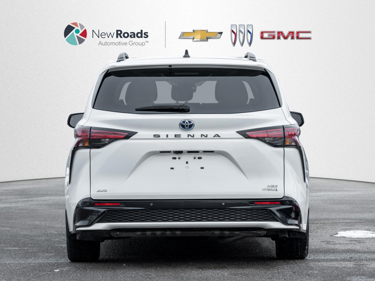 2021 Toyota Sienna XSE 7-Passenger 4dr All-Wheel Drive Passenger Van Photo