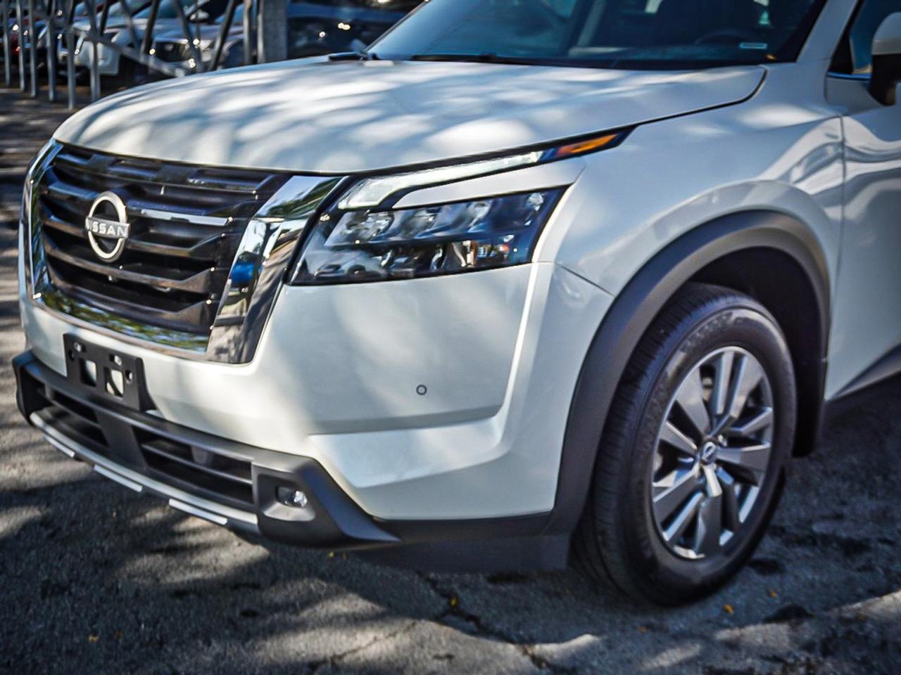 2024 Nissan Pathfinder  Photo