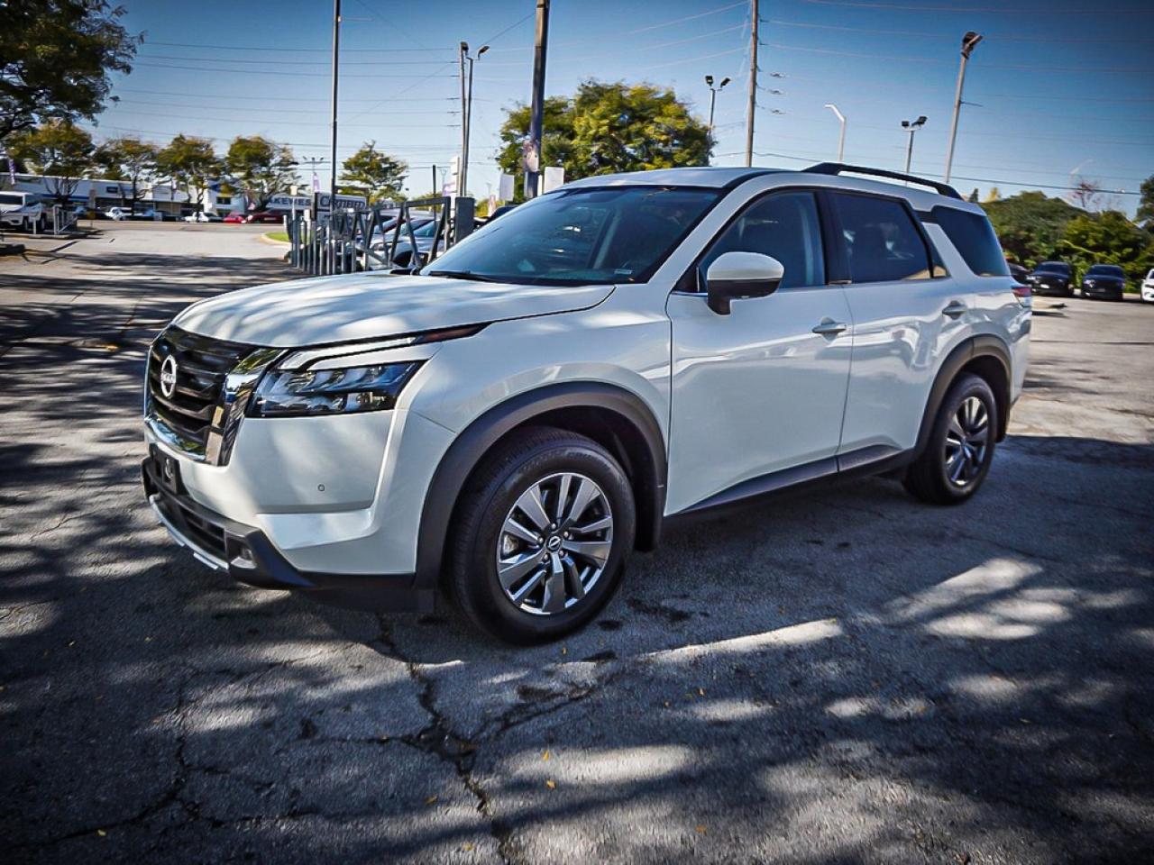 2024 Nissan Pathfinder  Photo