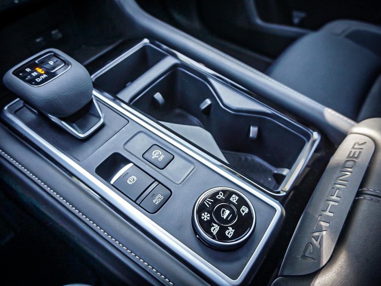 2024 Nissan Pathfinder  Photo