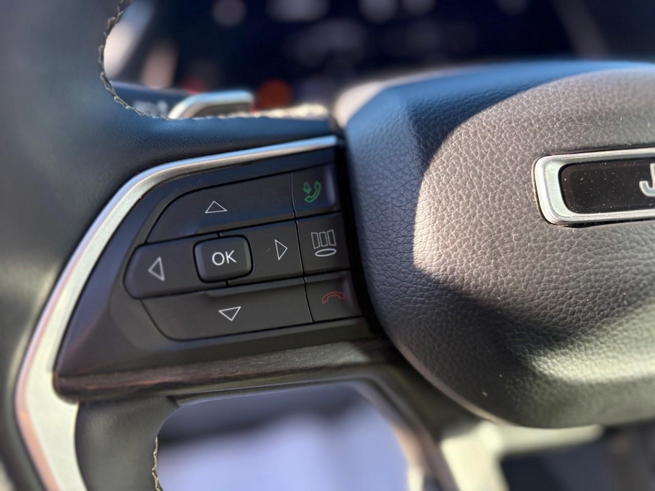 2023 Jeep Grand Cherokee Limited 4dr 4x4 Photo