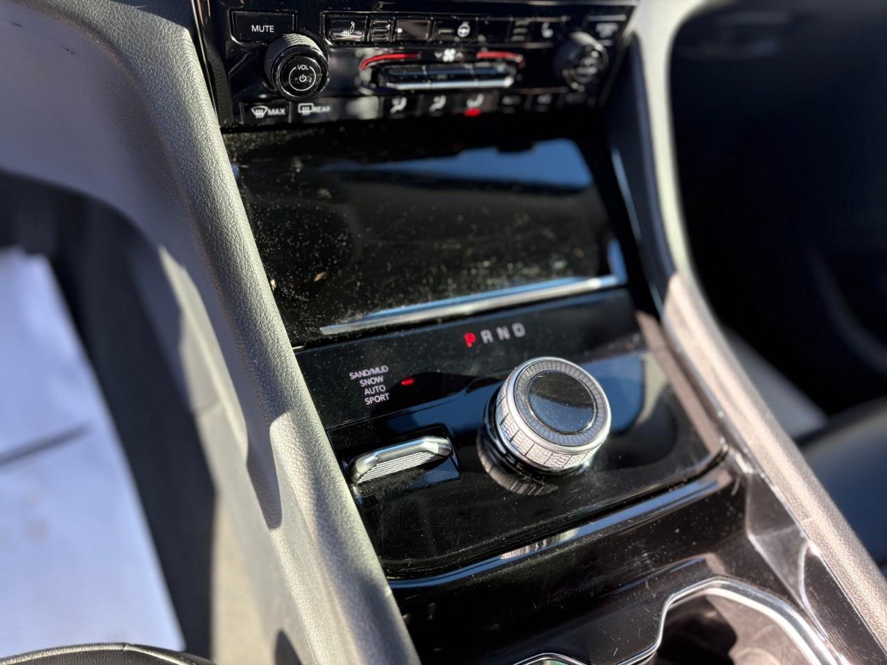 2023 Jeep Grand Cherokee Limited 4dr 4x4 Photo