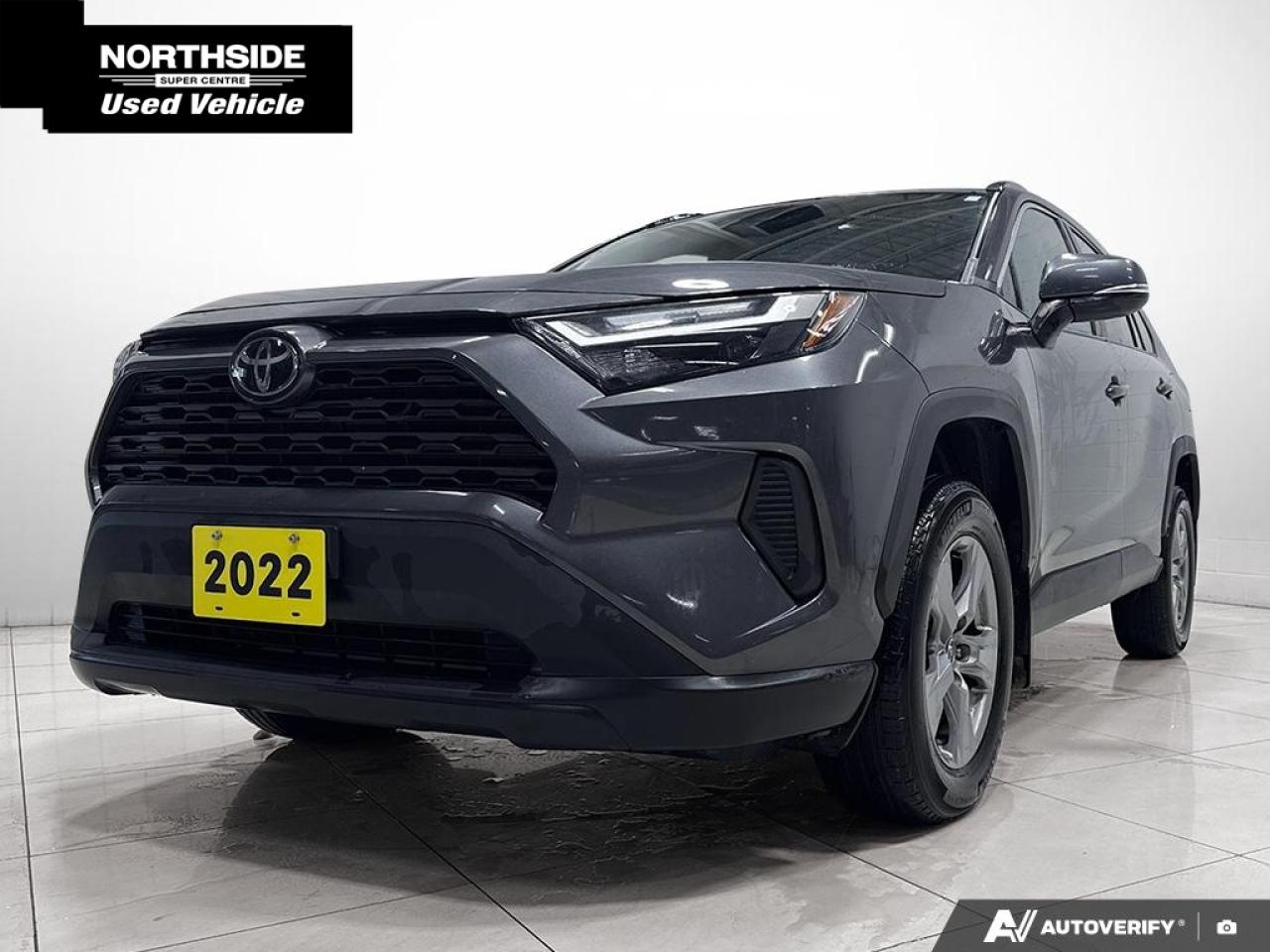 2022 Toyota RAV4 XLE 4dr All-wheel Drive Photo0