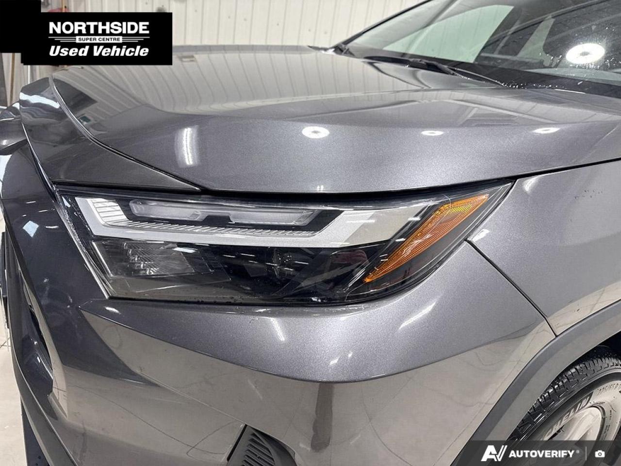 2022 Toyota RAV4 XLE 4dr All-wheel Drive Photo