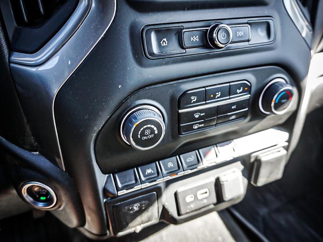 2022 Chevrolet Silverado 1500  Photo