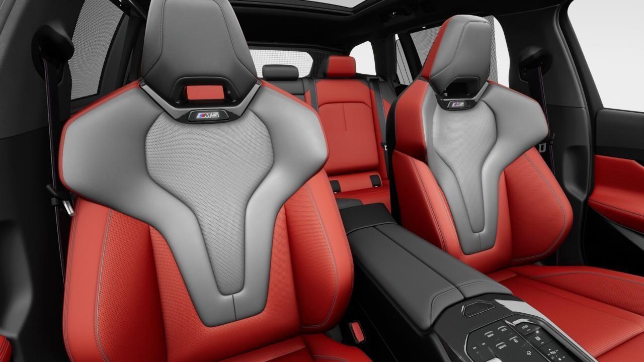 2026 BMW M5 Base 4dr All-Wheel Drive Touring Photo