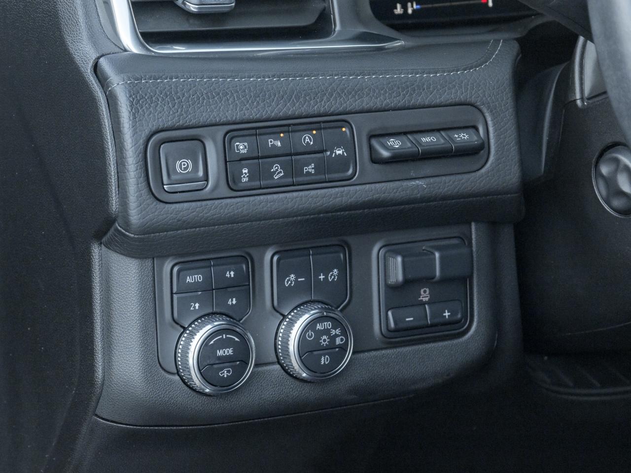 2024 GMC Yukon Denali 4dr 4x4 Photo