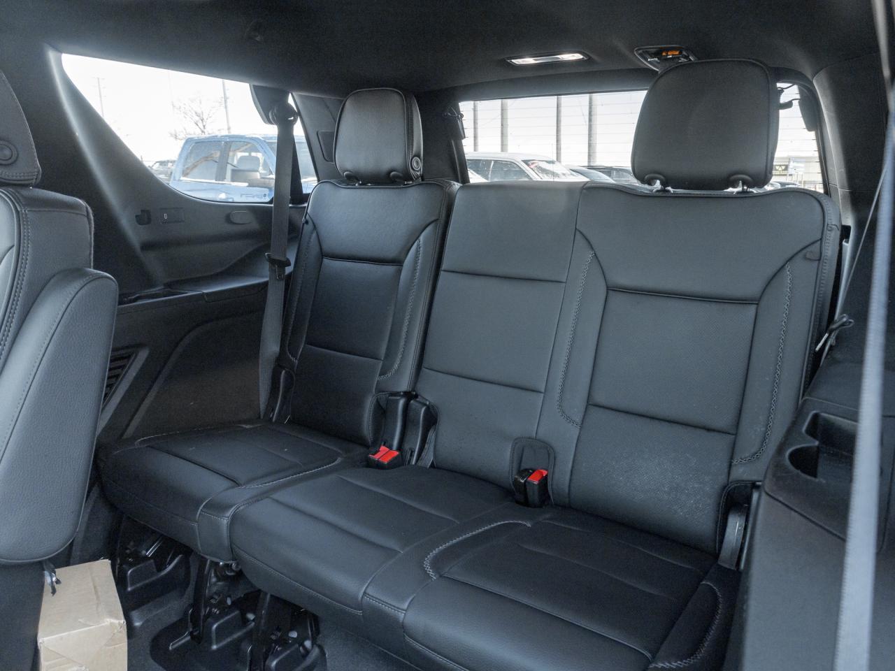 2024 GMC Yukon Denali 4dr 4x4 Photo