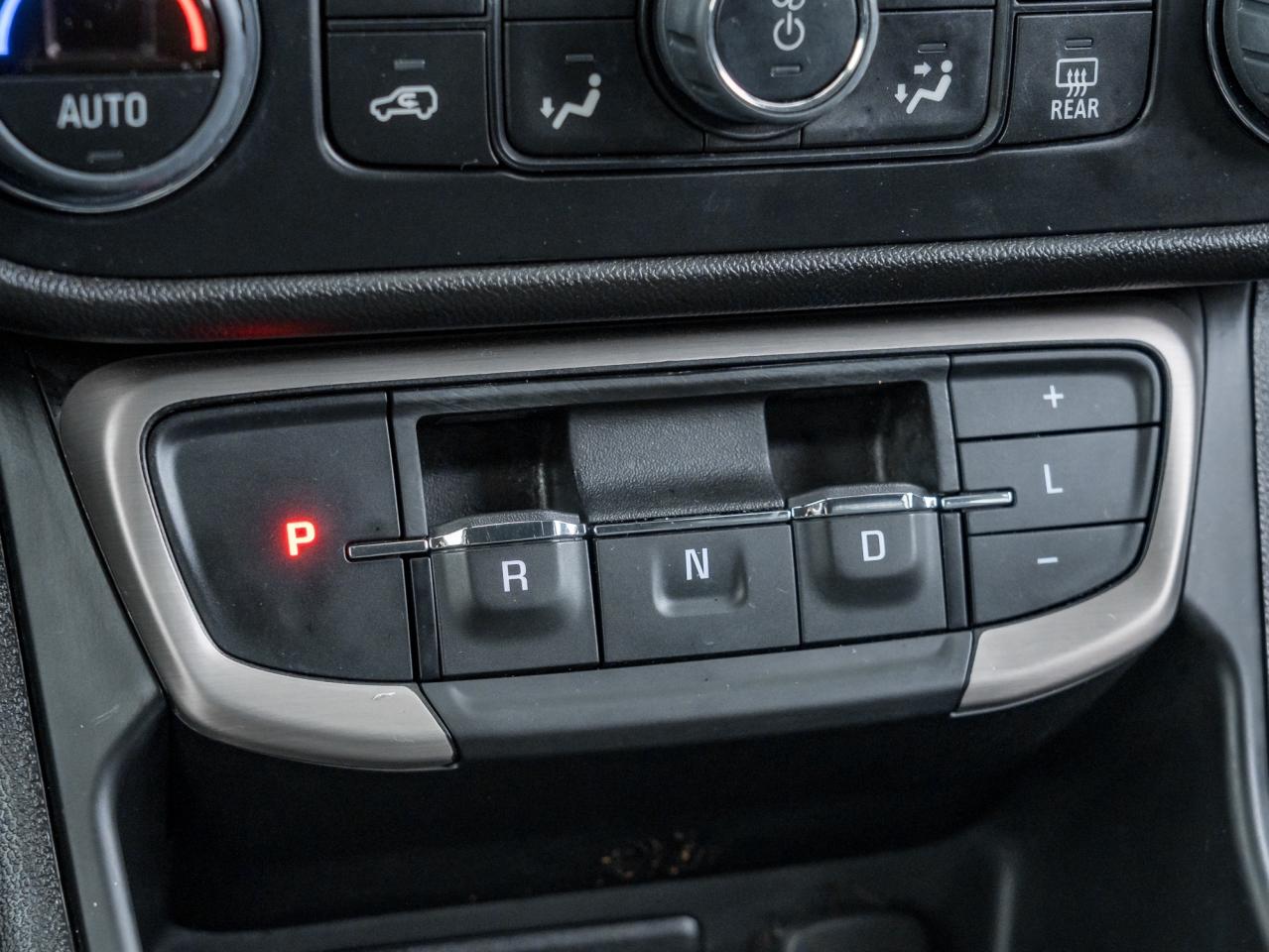 2024 GMC Terrain Denali 4dr All-Wheel Drive Photo