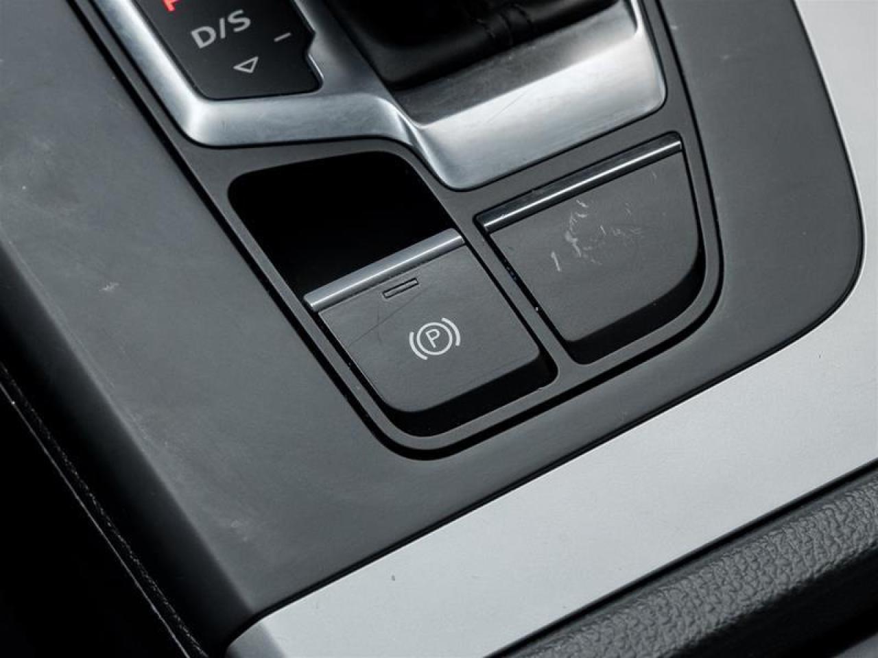 2023 Audi Q5 45 Komfort 4dr All-Wheel Drive quattro Sport Utility Photo