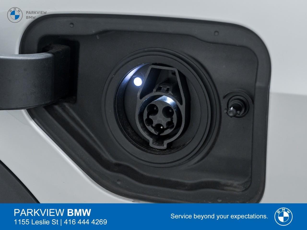 2024 BMW X5 PHEV xDrive50e 4dr All-Wheel Drive Sports Activity Vehicle Photo3