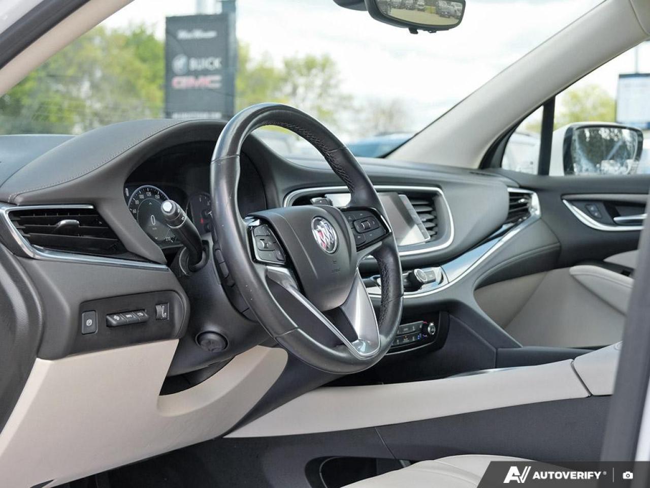 2022 Buick Enclave Avenir AWD Photo