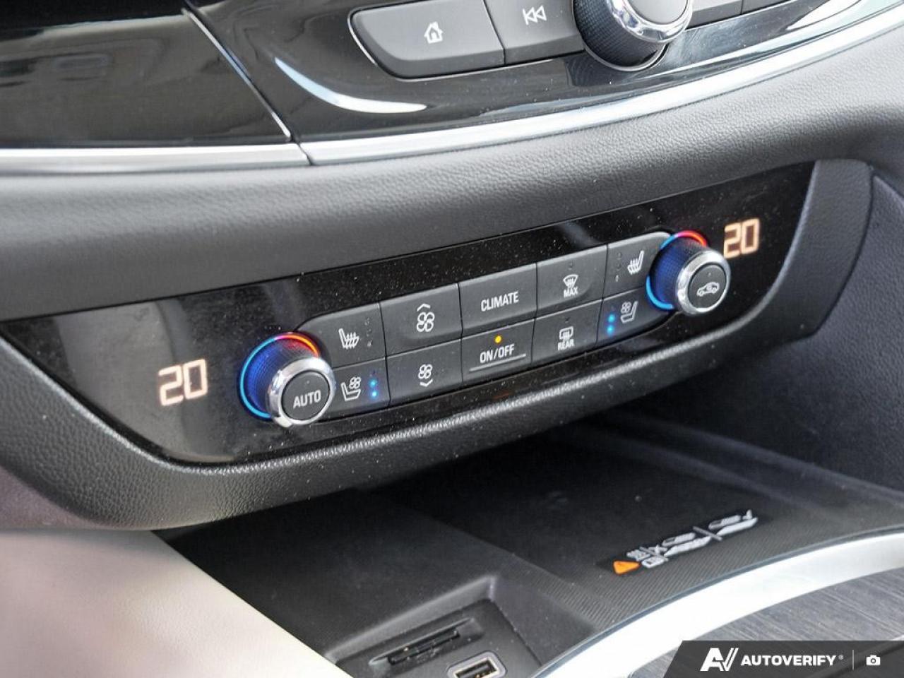 2022 Buick Enclave Avenir AWD Photo