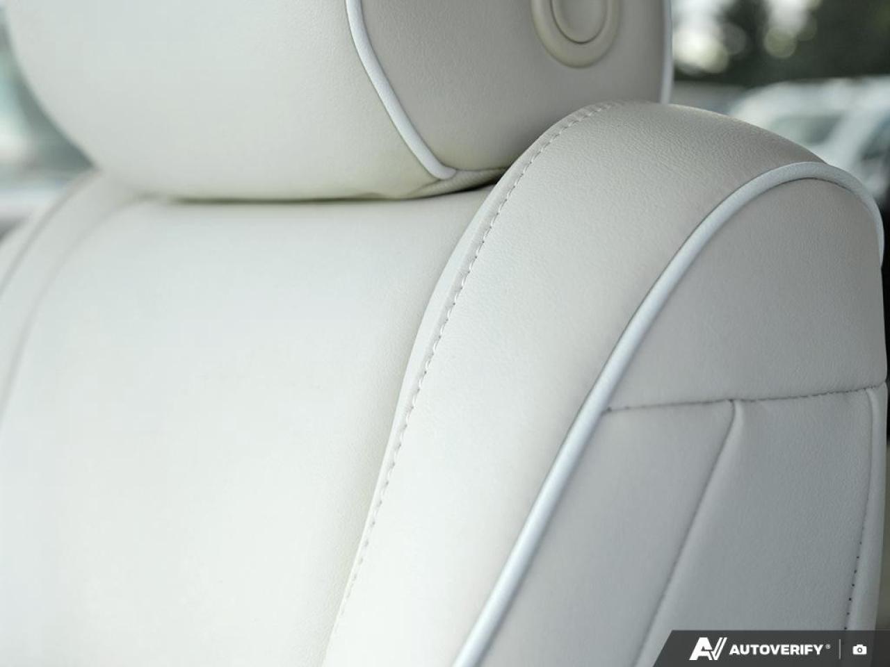 2022 Buick Enclave Avenir AWD Photo