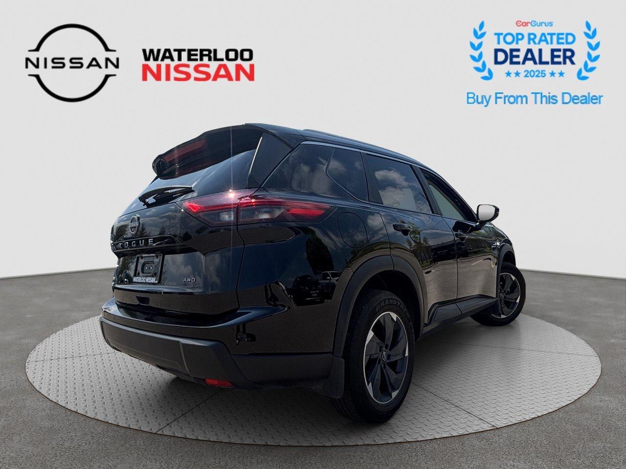 2025 Nissan Rogue SV Moonroof HEATED STEERING   REMOTE START   CARPL Photo4