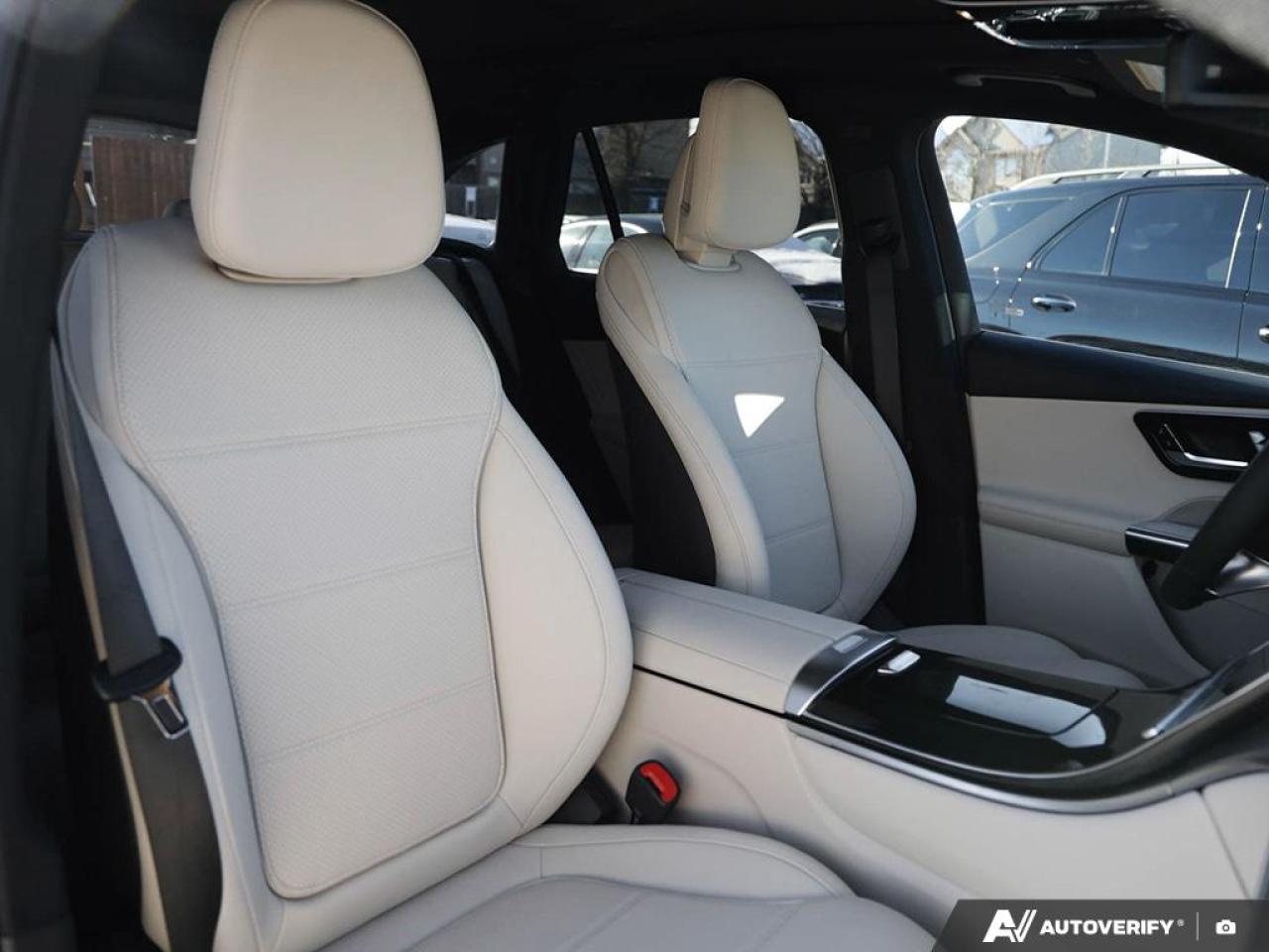 2026 Mercedes-Benz GLC 300 Base GLC 300 4dr All-Wheel Drive 4MATIC Photo