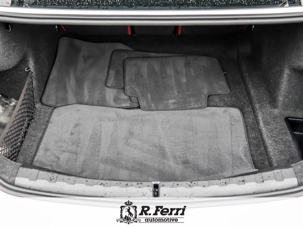 2024 BMW 330 i xDrive 4dr All-Wheel Drive Sedan Photo